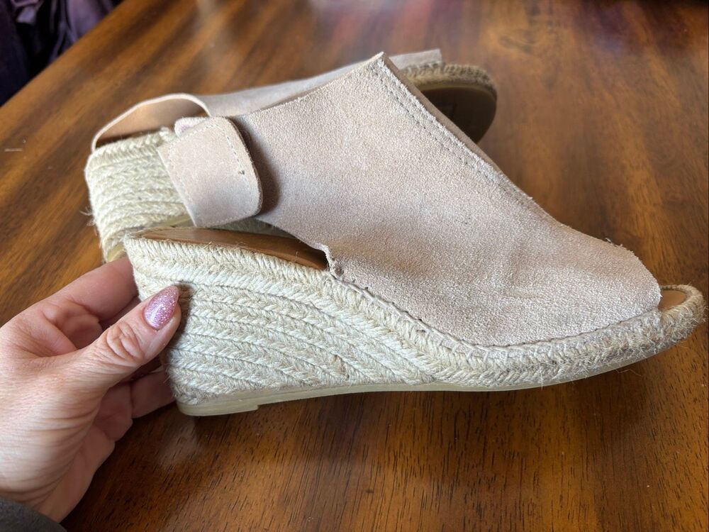 Stuart Weitzman wedges